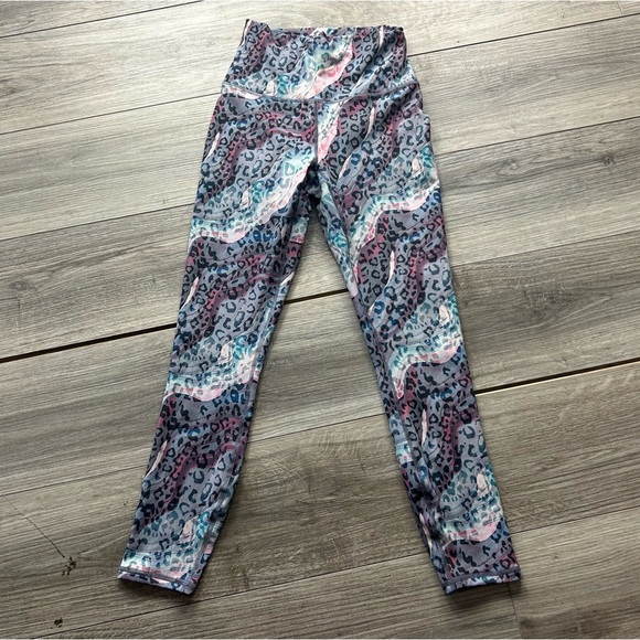 NWT XS Fabletics high-waisted PureLuxe‎ leggings - Picture 1 of 4